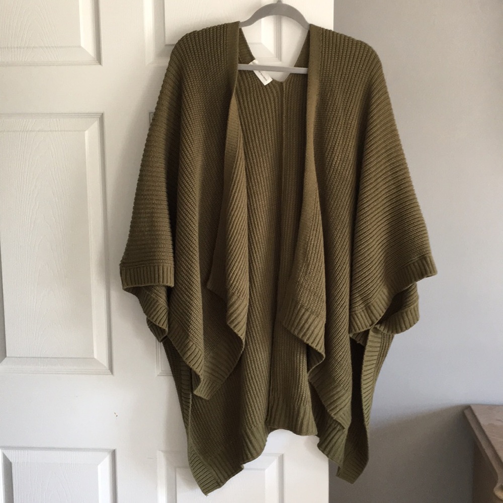 Goodnight Macaroon “Eliz” Waterfall Knit Cardigan